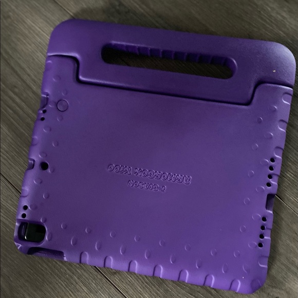 iPad Case - Picture 2 of 4